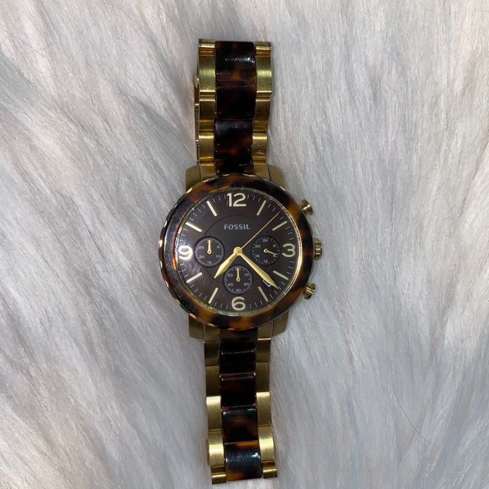 Fossil watch